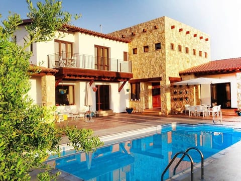 Morning at Villa Grand Zeus