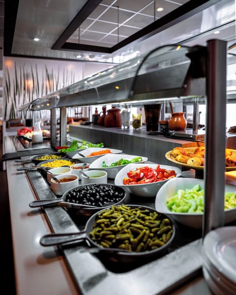 Free daily buffet breakfast