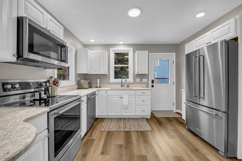 Sleek stainless kitchen essentials