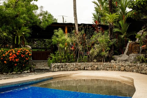 Beach Entry Pool, Waterfalls, Rancho