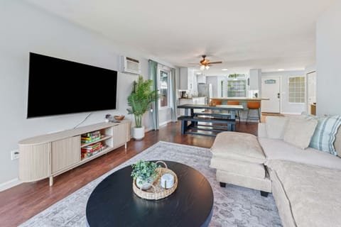 Moonstone - Living, Dining, Kitchen