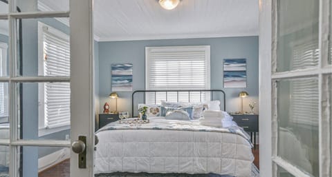 Welcome to Endless Enchantment: Pearl Suite by BeachBox