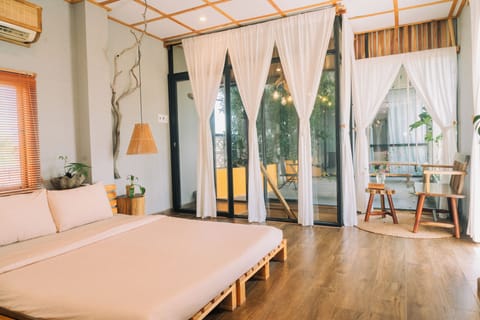 Apartment, 2 Bedrooms, Balcony | Desk, soundproofing, free WiFi
