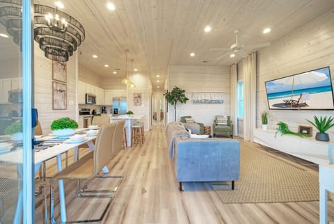 Open space layout.  (The Madison)