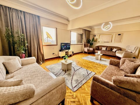 Superior Apartment, 4 Bedrooms, City View | Premium bedding, minibar, in-room safe, desk