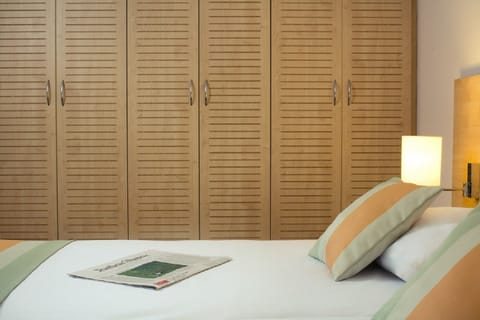 Suite for 2+3 - Casa Palma | Desk, free WiFi, bed sheets