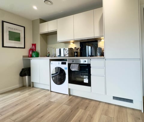 Kitchen with Washing Machine