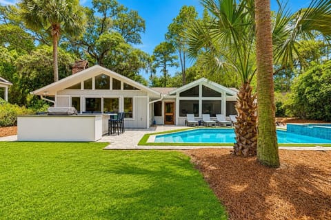 259 Greenwood Drive - The Vacation Company