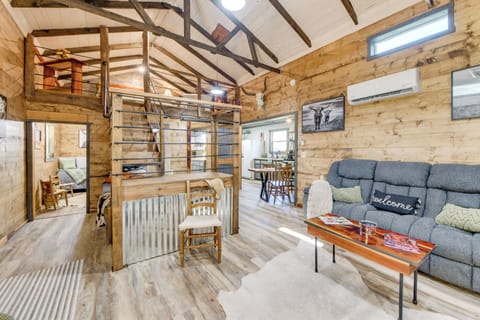 House (1 Bedroom) | Interior