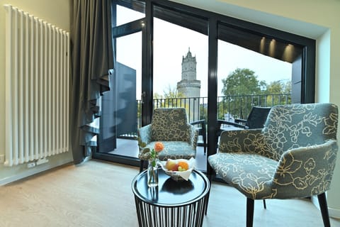 Superior Double Room, Balcony | Hypo-allergenic bedding, minibar, in-room safe, desk