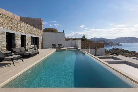 Magnificent views from Evanne's infinity pool.