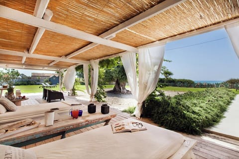 The superb shaded sea-view verandah.