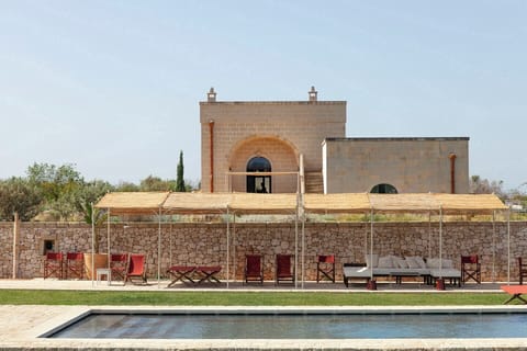 Montekore's beautiful pool area has plenty of shady and sun-kissed spots to choose from.