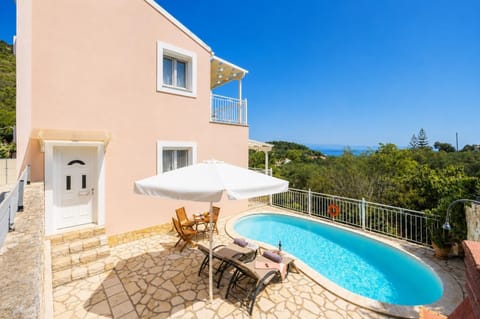 Beautiful villa with private pool and terrace with sea views
