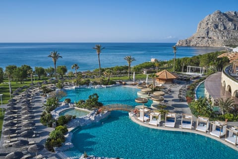 Indoor pool, seasonal outdoor pool, sun loungers