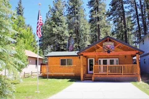 Welcome to Village Hideaway