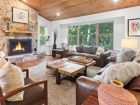 Welcome to your mountain hideaway — cozy nights and warm vibes start right here.