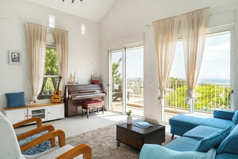 Villa, Sea View | Living area
