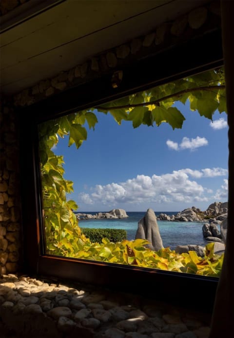 Suite | Minibar, in-room safe, desk, free WiFi