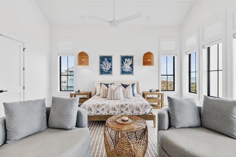 3rd Floor, Primary King Bedroom