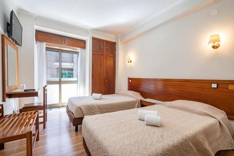 Twin Room | Free WiFi