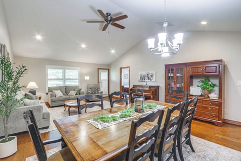 Winfield Vacation Rental | 3BR | 3BA | 1 Small Step to Enter | 2,743 Sq Ft