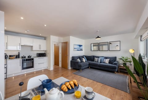 12 Ocean One, Newquay: A light and spacious apartment