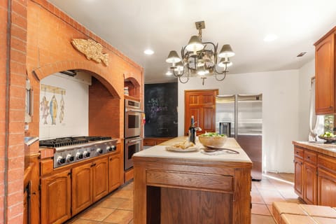 Discover the heart of the home.