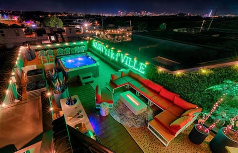 Private Rooftop