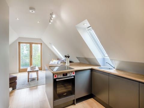 Open plan living space | Pond View Loft - Bulmer Retreat, Sudbury