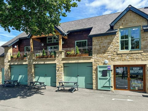 Setting | Drover’s Den - Beamish Holiday Park, Durham