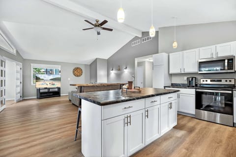 Spacious kitchen with all the essentials making cooking and gathering easy