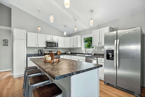 Spacious kitchen with all the essentials making cooking and gathering easy