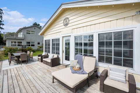 Relax in the sun or dine alfresco!