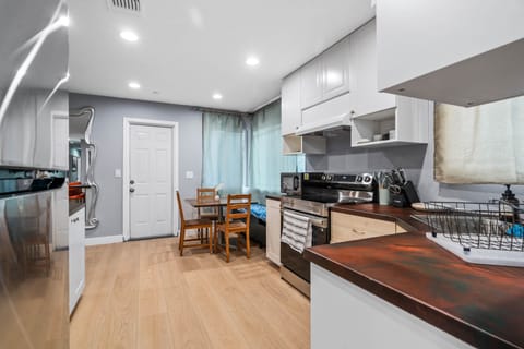 Open-Concept Living & Kitchen