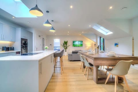 Living Room, Dinner & Kitchen