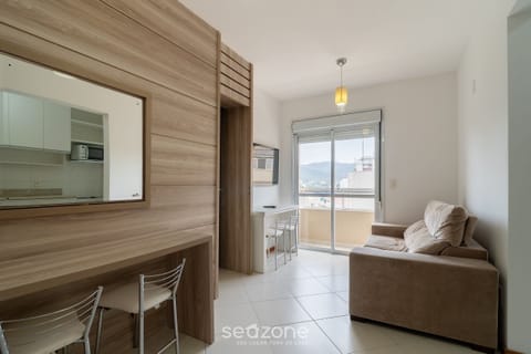 Basic Apartment | Living area | TV