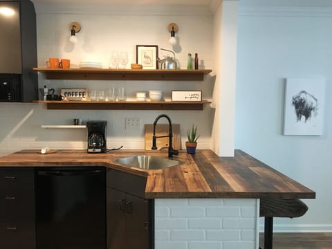 Kitchen Counter