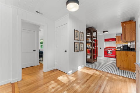 Kitchen, Living, Laundry Closet