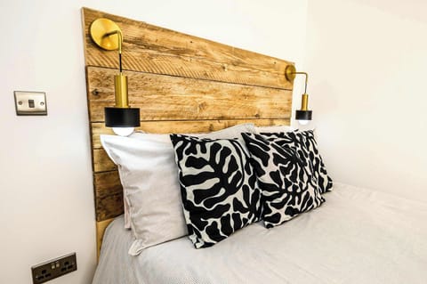 Modern bedroom lights