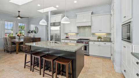 Hale Hui Kai at Poipu Beach Estates - Kitchen & Dining - Parrish Kauai