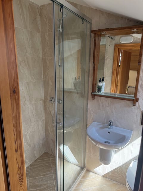 Deluxe Double Room, City View | Bathroom | Shower, hair dryer, towels, soap