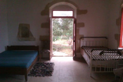 House, 1 Bedroom | 1 bedroom, desk, soundproofing, iron/ironing board