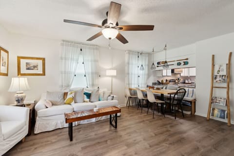 Comfortable living space with room for everyone