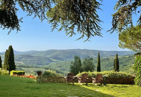 Amenities, Building Exterior, Outdoor, Pool, Room Detail, Spring, Summer