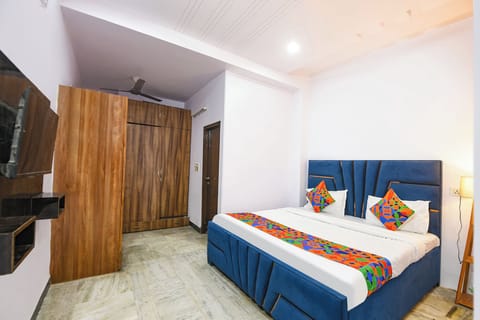 Deluxe Room | Egyptian cotton sheets, premium bedding, in-room safe, free WiFi