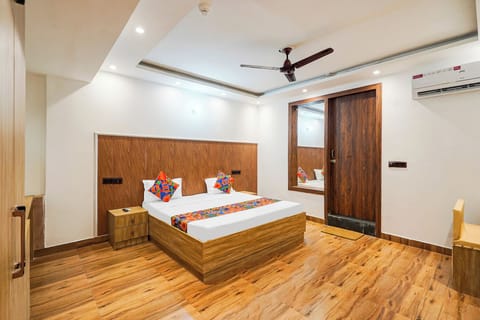 Deluxe Room | Egyptian cotton sheets, premium bedding, in-room safe, free WiFi