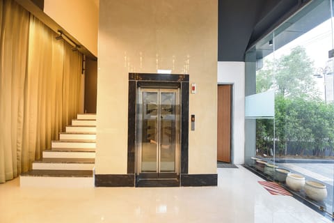 Elevator