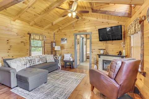 House (1 Bedroom) | Interior
