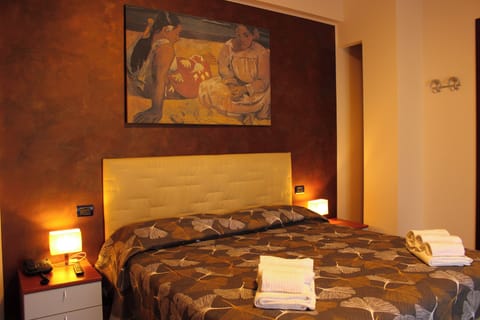 Camera Matrimoniale / DL | In-room safe, free WiFi